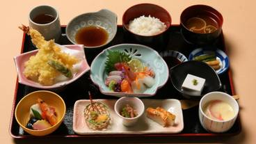 食事・飲み物 / 2