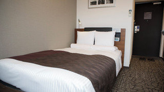 スタンダード ルーム セミダブルベッド 1 台 禁煙