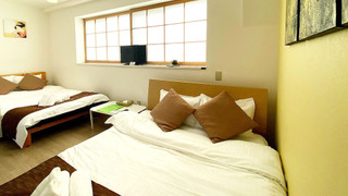 ラージツインルーム 専用バスルーム付 (501)