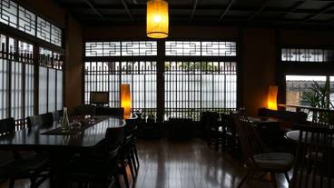 ロビーラウンジ / 5