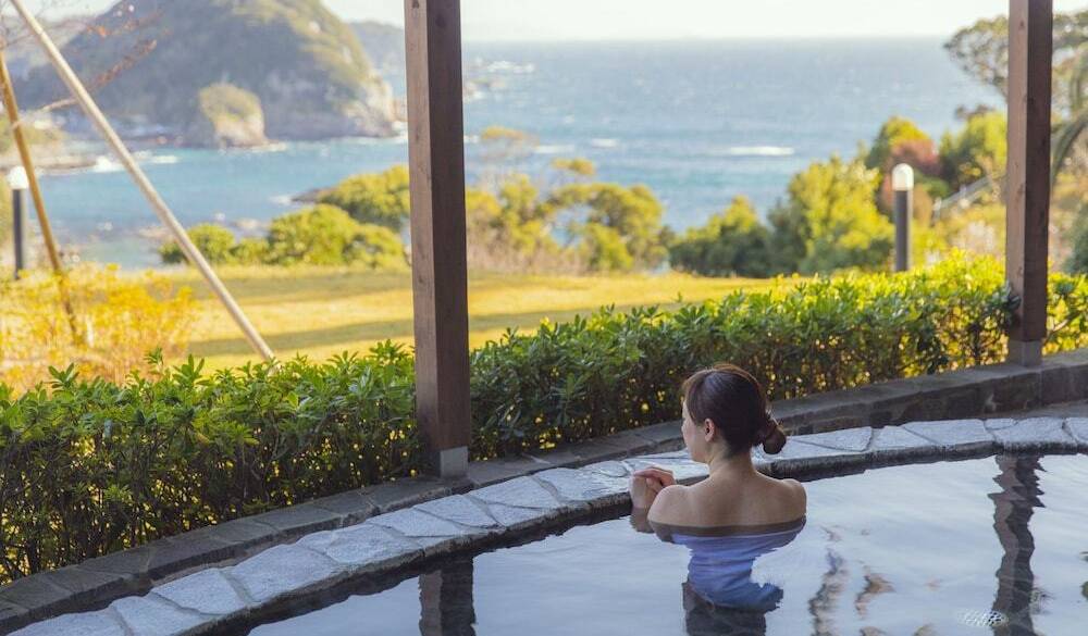 海を見ながら
癒しの時間を / 2