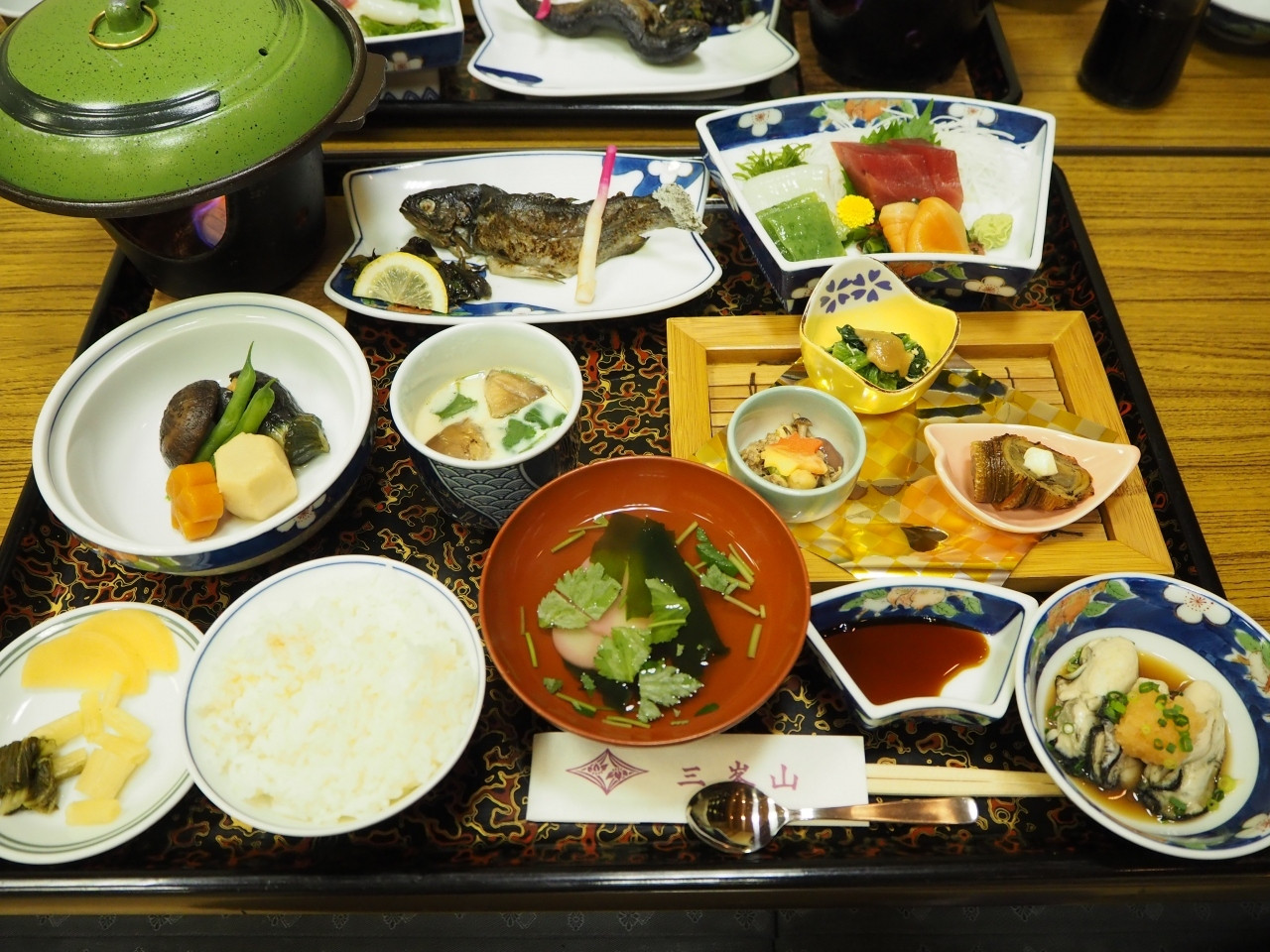 参拝後にすぐに休息できる。神社に隣接する宿坊3845245