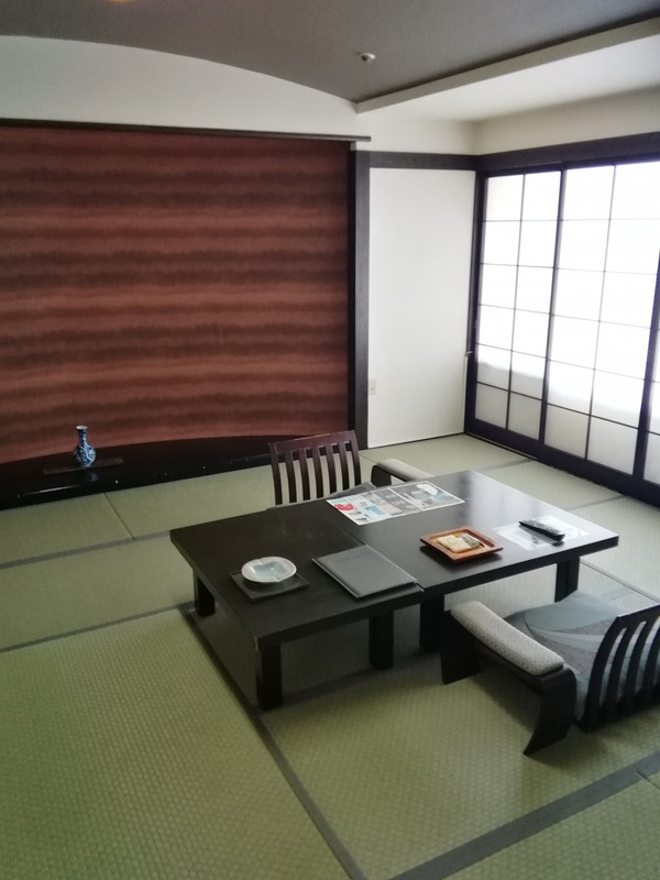 和洋室の和室側の部屋