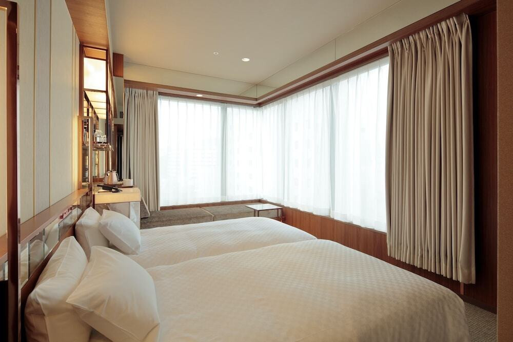 眺めのいい角部屋はいかが?3478496