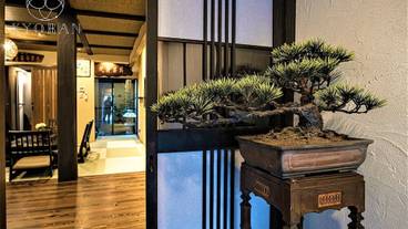 施設の入り口 / 8