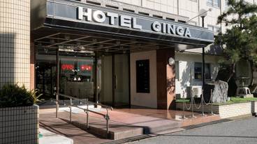 施設の入り口 / 6