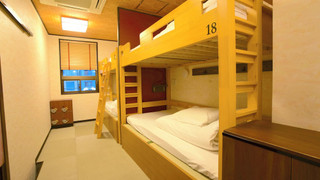 エコノミー 4 人部屋