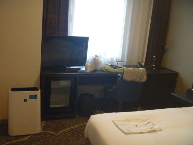 エアコンと明かりが