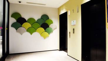 内部エントランス / 2