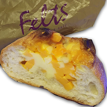 「フェルツ エキュート日暮里店」料理 1095862 フロマージュブール1/2