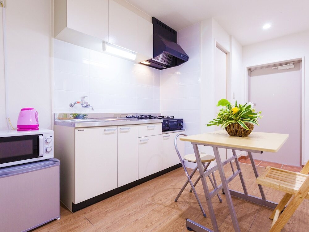 客室内のダイニングエリア