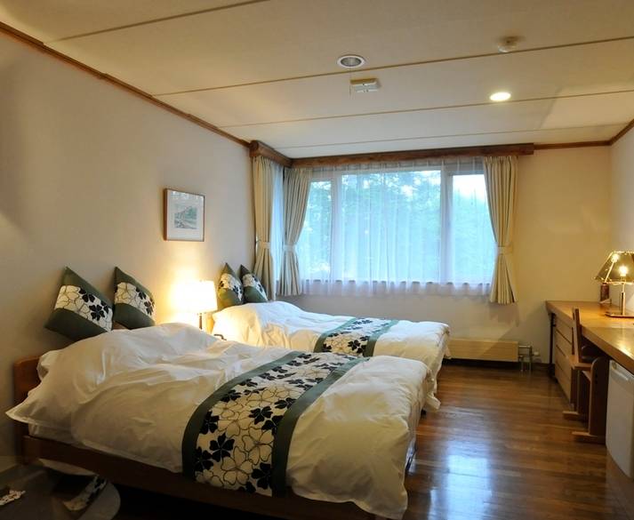 ツインルーム一例 / 1