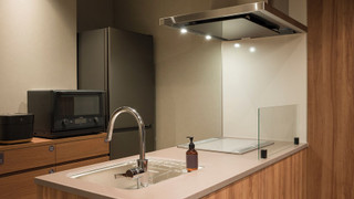 [E] 2クイーンベッド＋小上り / ペット不可 ～5名 禁煙