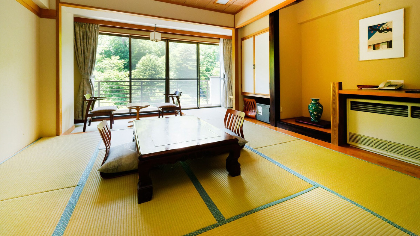 100%源泉掛け流し、ありのままの温泉を堪能4251597