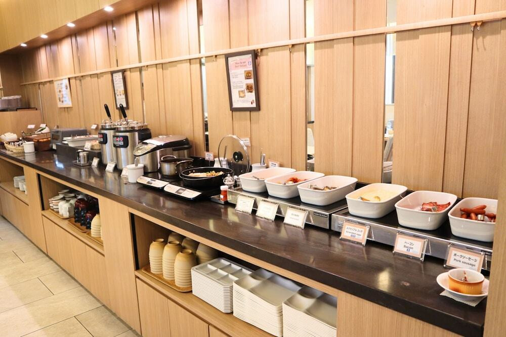 朝食