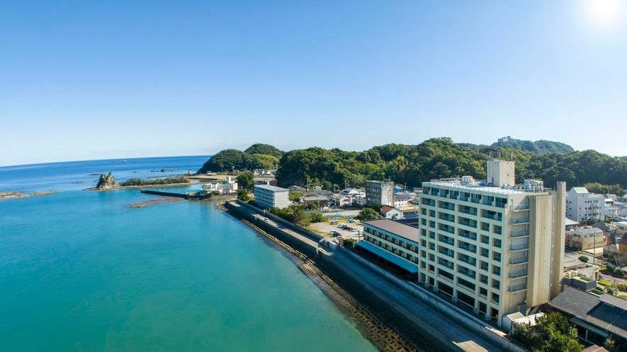 新鮮な生マグロが絶品！眺めの良い天然温泉も魅力的なホテル3964997