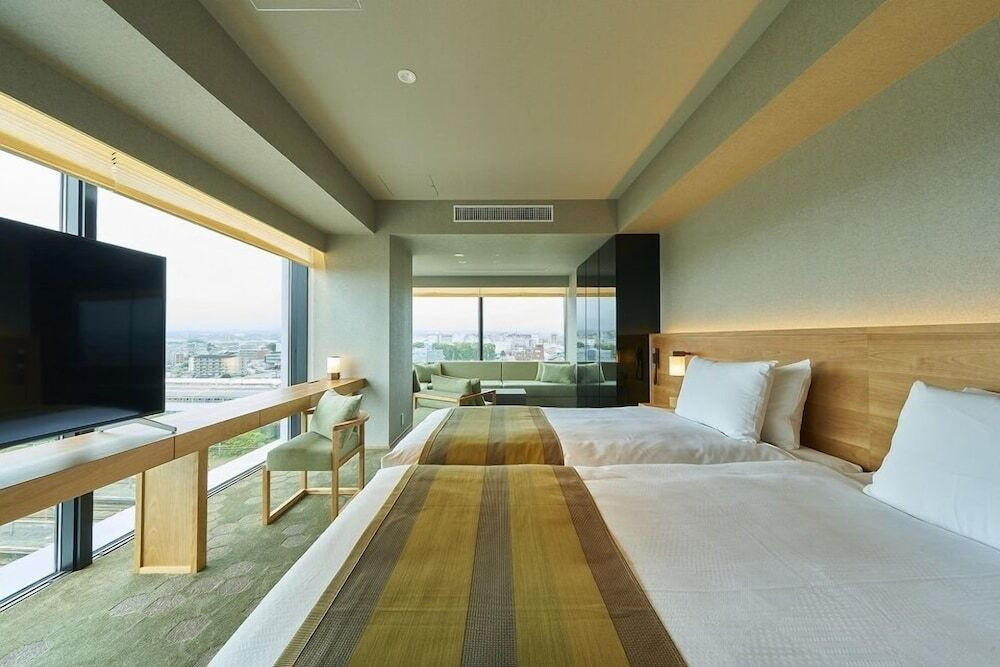 デラックスコーナーツイン