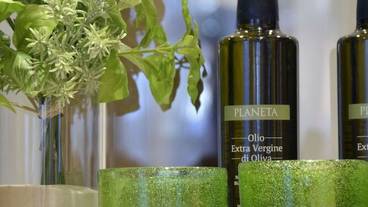 食事・飲み物 / 1