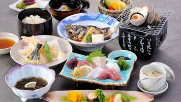 食事・飲み物 / 1