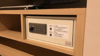 コンフォート ダブルルーム ダブルベッド 1 台 禁煙 (2名利用)