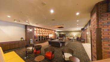 ロビーラウンジ / 9