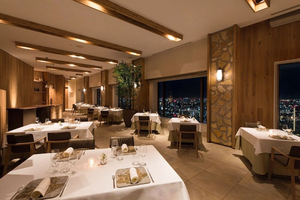 渋谷上空に広がる、大人のための空間3405523