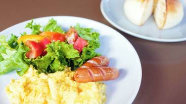 食事・飲み物 / 6