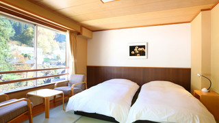 コンパクトツインルーム