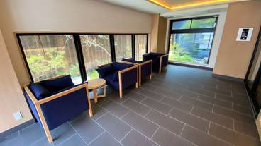 ロビー応接スペース / 4