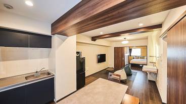 客室内のダイニングエリア / 12