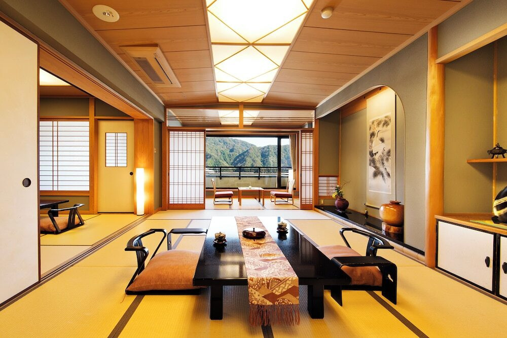 見晴らし◎。ゆとりの客室露天風呂で疲れをほぐして4071949