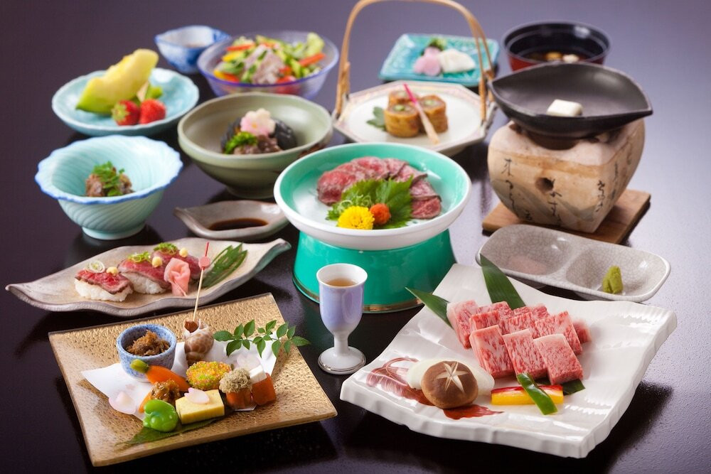 4.近江牛を味わえる琵琶湖の宿「暖灯館きくのや」/おごと温泉4240045