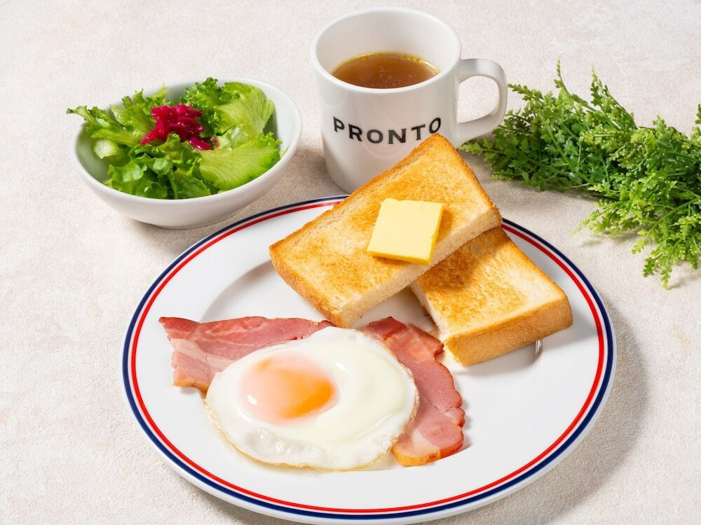 朝食
