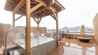 [西館]温泉露天風呂付和洋室 湖側 禁煙