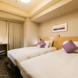 エコノミーツイン / 4