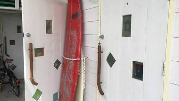 施設の入り口 / 12