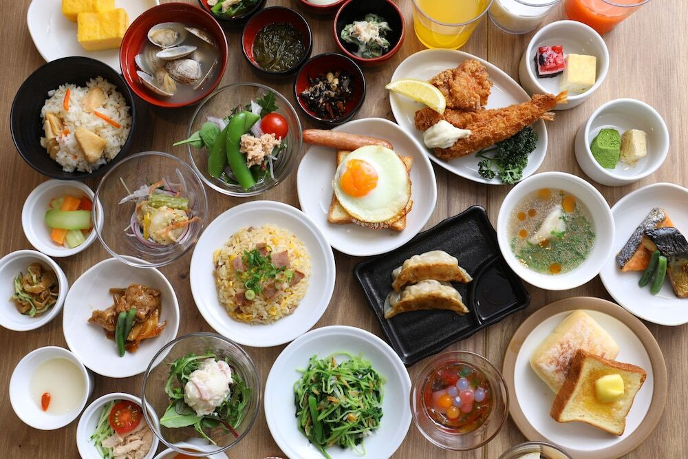 朝食