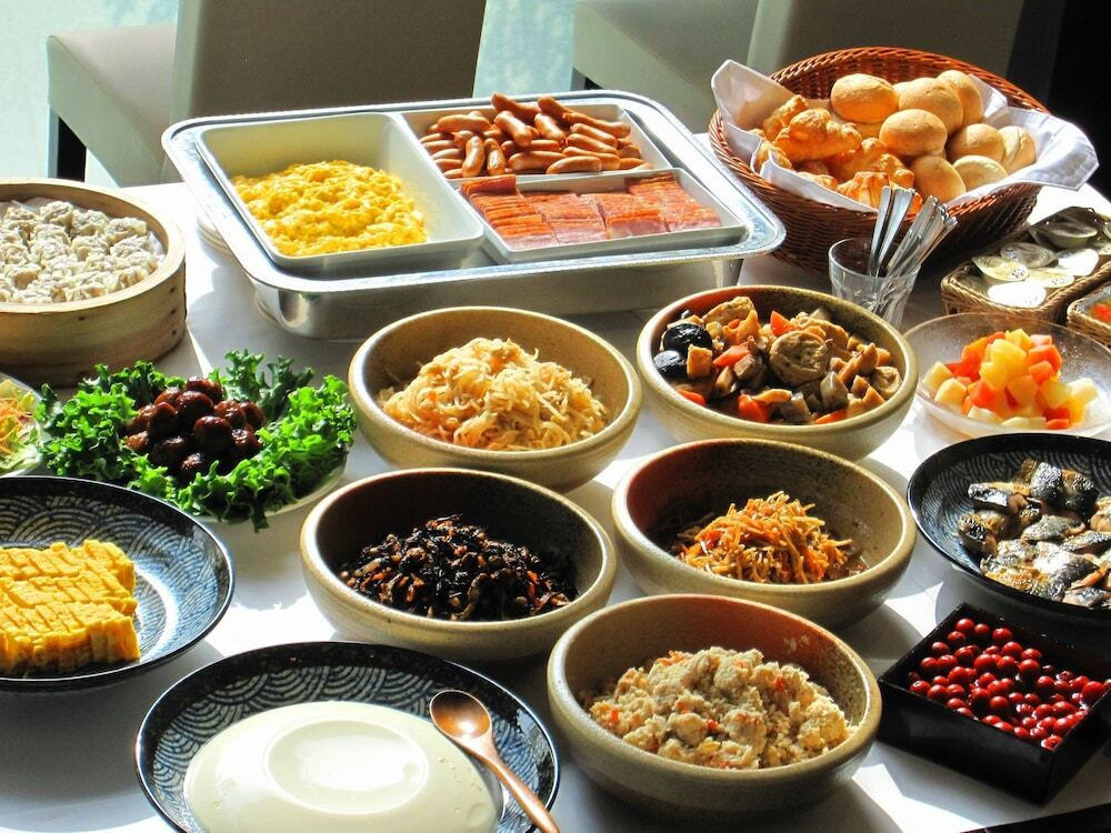 朝食ビュッフェ