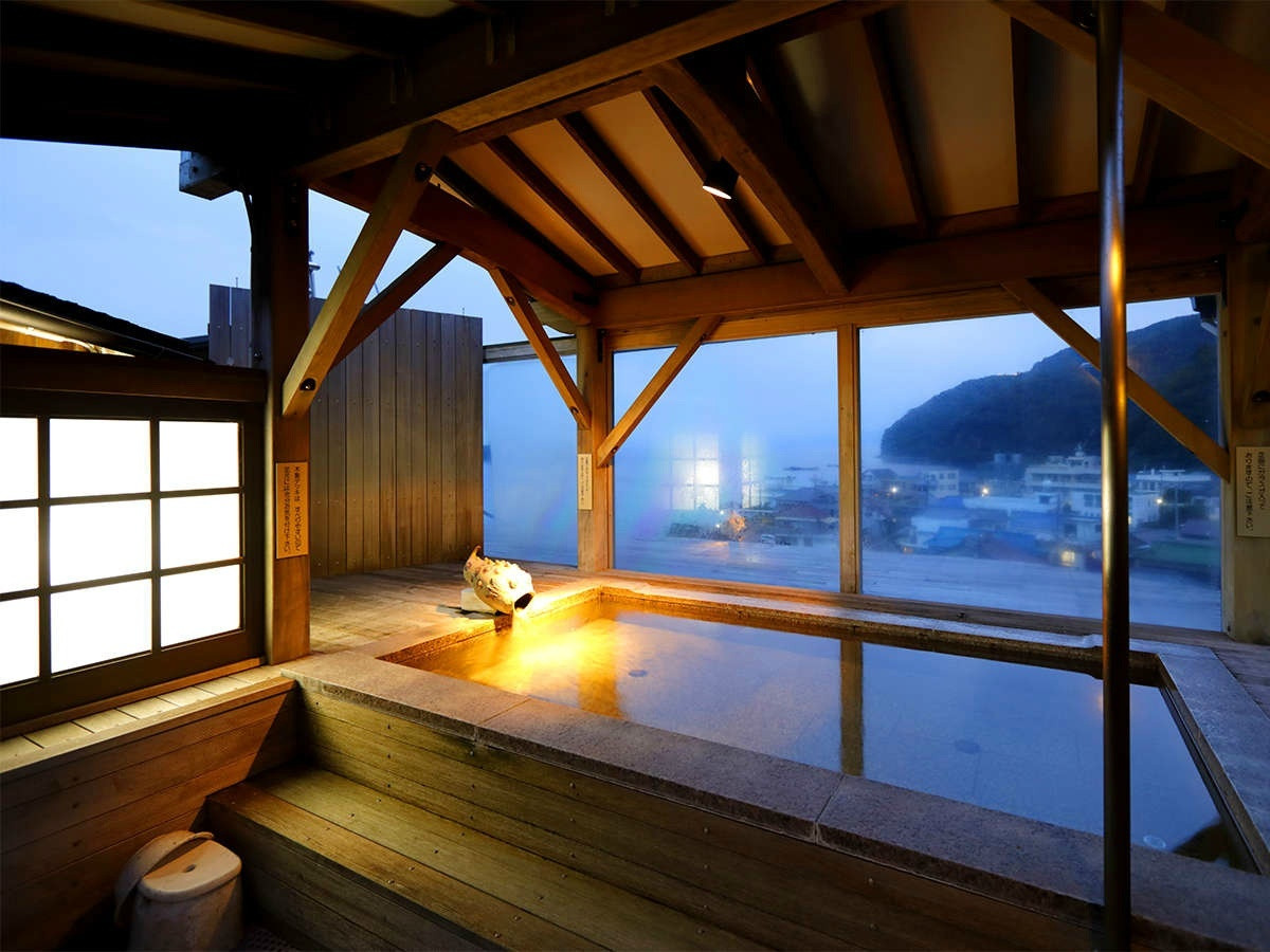 深海魚のお食事に舌鼓♪目の前の海で釣りも楽しめる料理旅館4277882