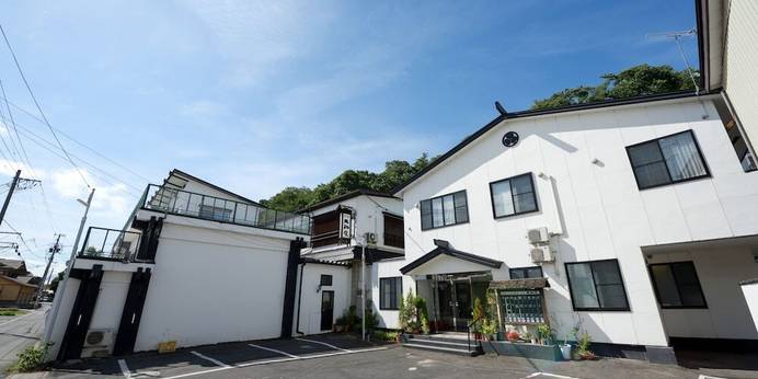 美術館のような宿 旅館 大和屋（山形県 旅館） / 1