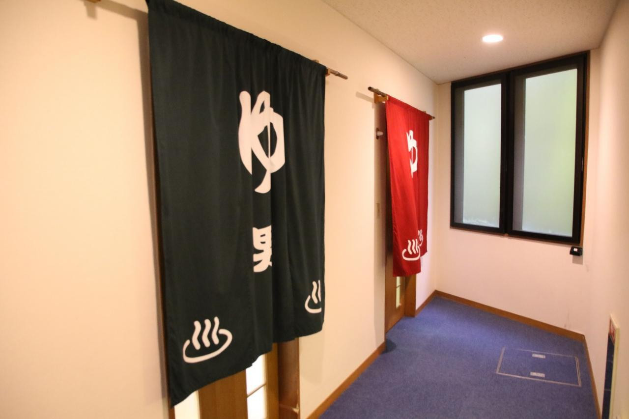 開放的な露天風呂でゆっくり疲れを癒せるのも魅力3992890