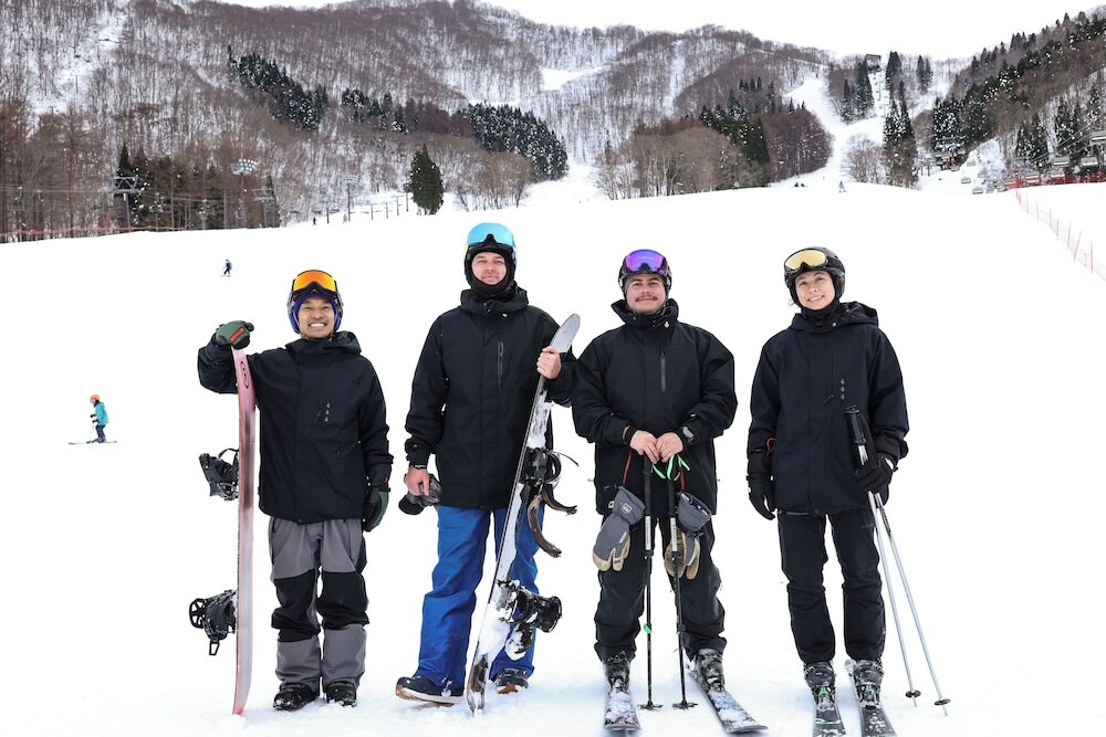 スノー スポーツとスキー