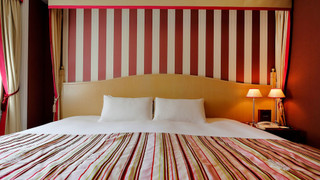 キングダブルルーム 22㎡ 禁煙 (ベッド幅 240cm)