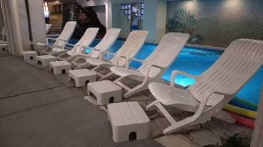 屋内 / 屋外プール / 4