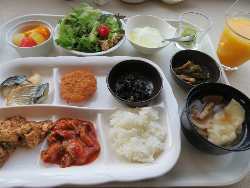 ...朝食ブッフェは内容も味もよかったです。