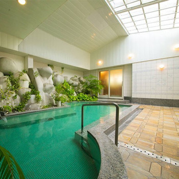 かぐや姫がテーマの優雅な露天風呂3635531