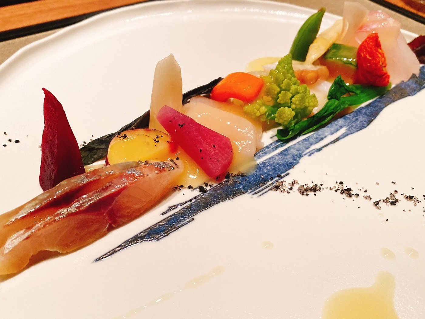 「atelier O-HUIS」 料理 169177067 旬の野菜と瀬戸内の魚介類の前菜