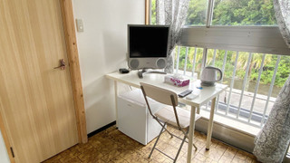 ベーシック ツインルーム 禁煙 (1-3 people /Baritone)