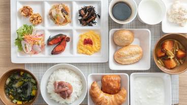 朝食ビュッフェ / 3