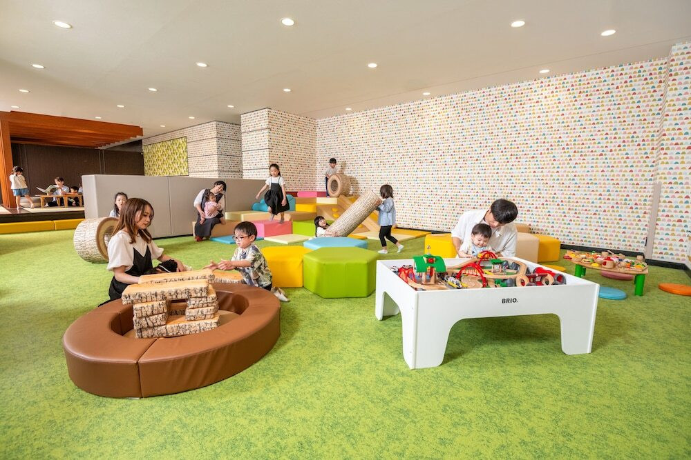 子供用の遊び場 - 屋内